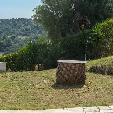 Blue Paradise Maisonette In *