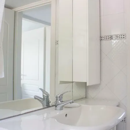 Blue Paradise Maisonette In بيت للعطل باليوري