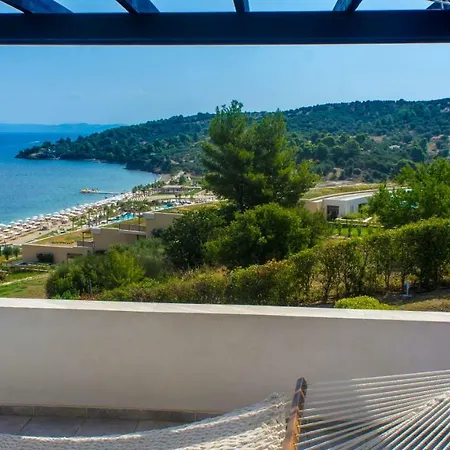 Blue Paradise Maisonette In